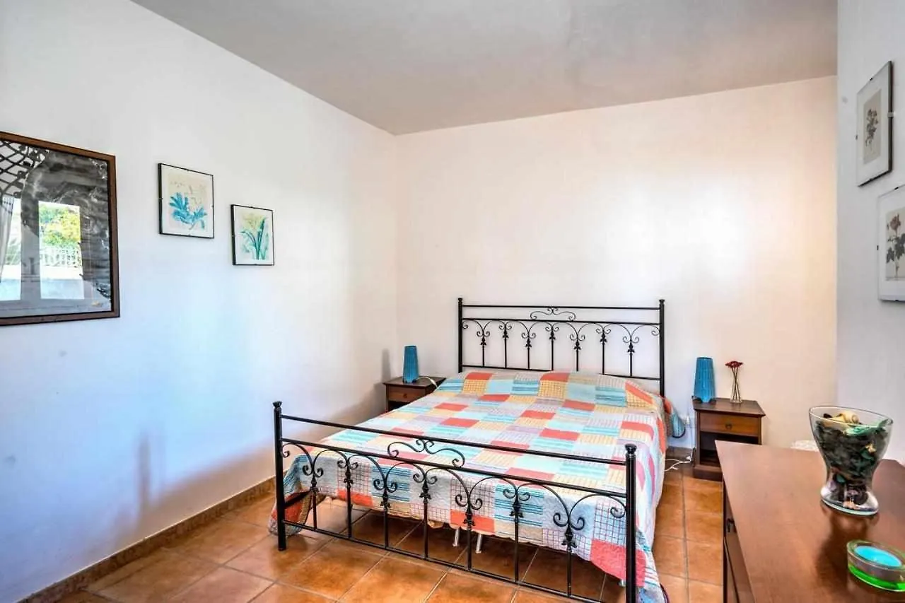 Appartamento La Veranda Sul Mare A Sampieri 0*,  Italy